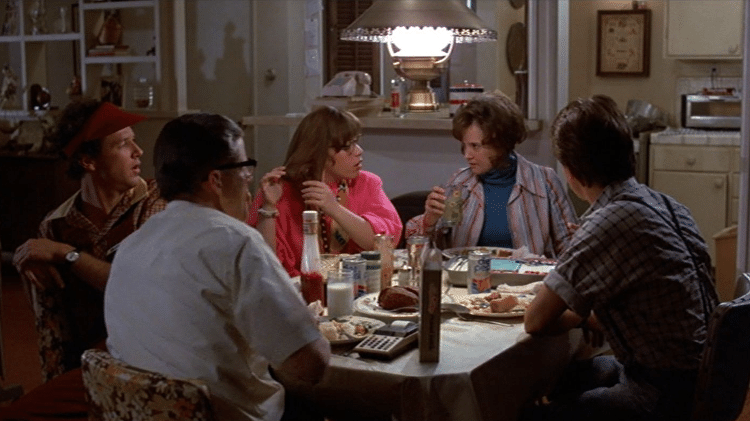 A família McFly reunida em "De Volta Para o Futuro" (1985) - Reprodução - Reprodução